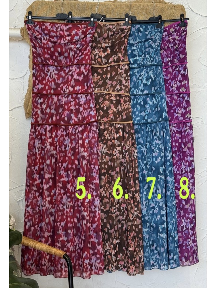 Vestido estampado palabra de gasa con triple corte liso