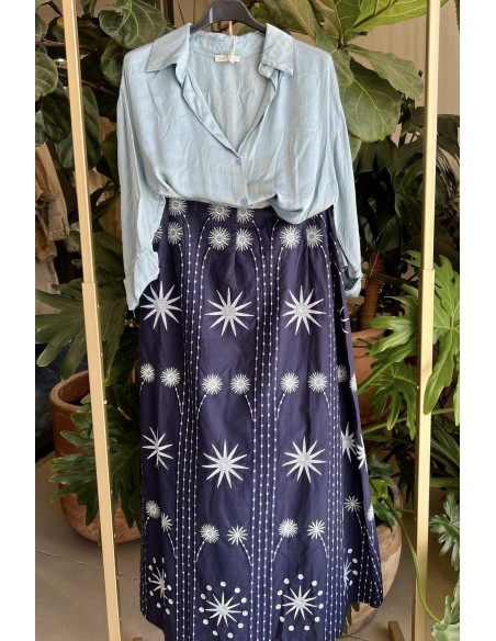 Falda midi detalles soles bordados