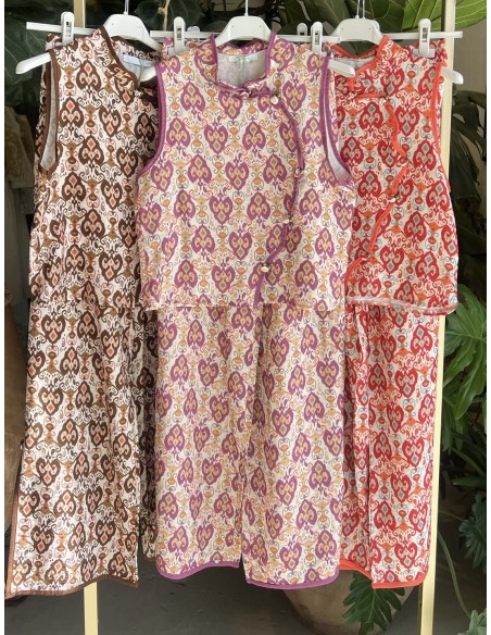 Conjunto cenefa con chaleco Japón y pantalón recto