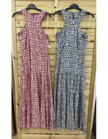 Vestido estampado escote halter con volantito