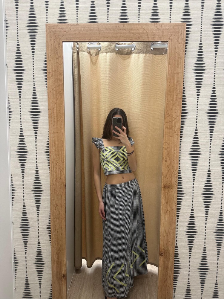 Conjunto vichy detalle étnico