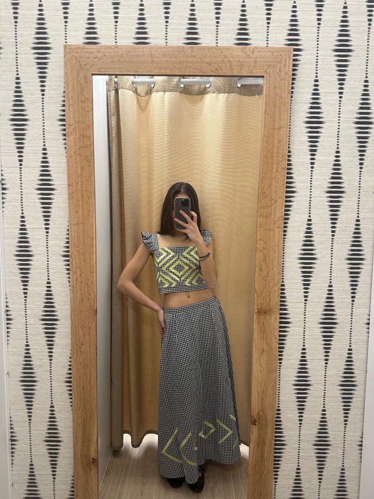 Conjunto vichy detalle étnico