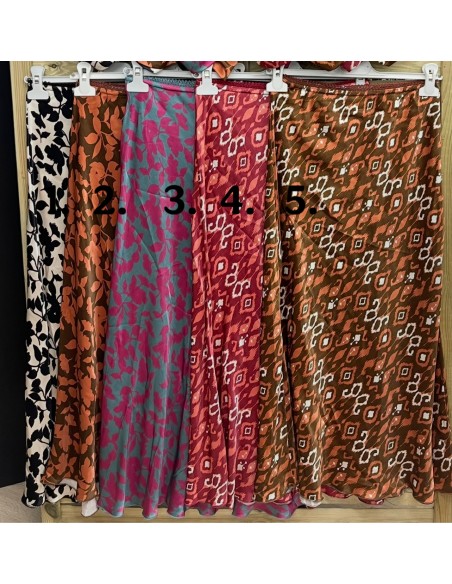 Falda midi saten mini puntilla Elena