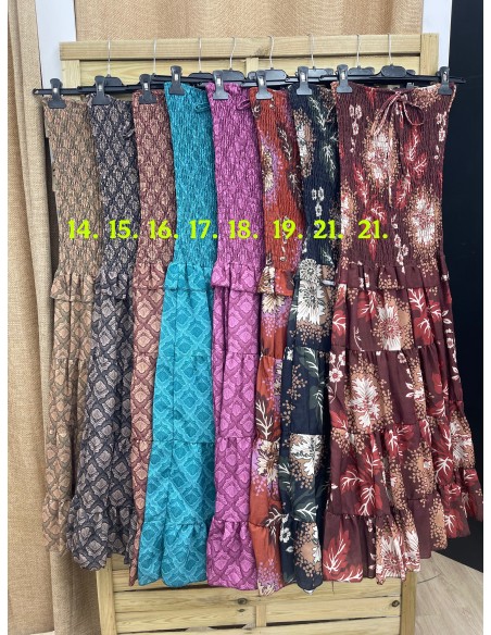 Vestido midi estampado palabra cuerpo frunce