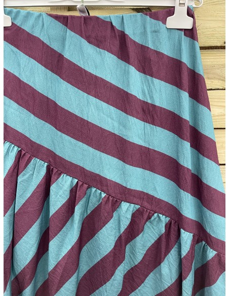 Falda bicolor de rayas diagonales