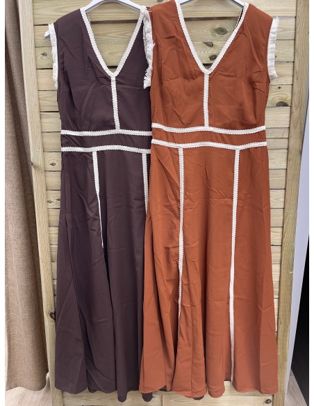 Vestido midi lineas con hombreras y flequitos en sisa