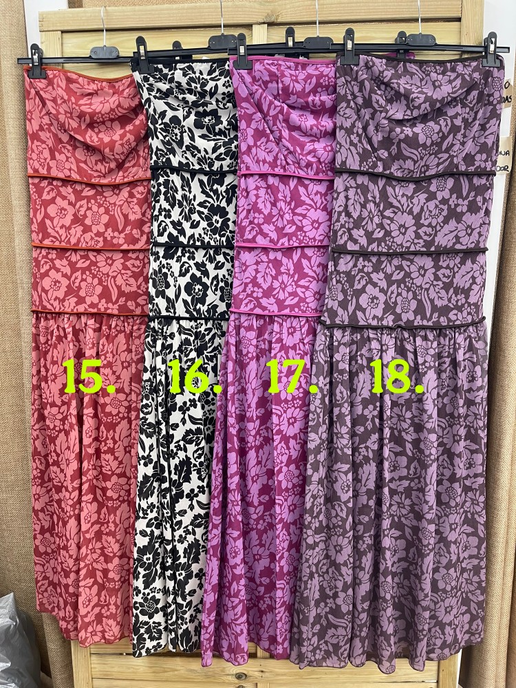 Vestido estampado palabra de gasa con triple corte liso