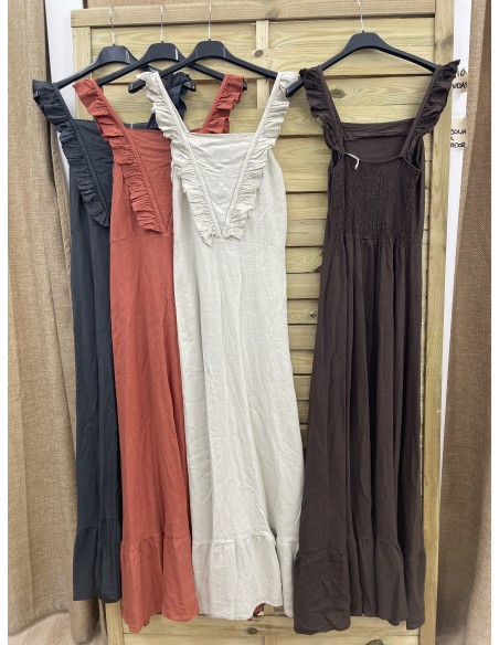 Vestido largo liso con volante delantero en pico