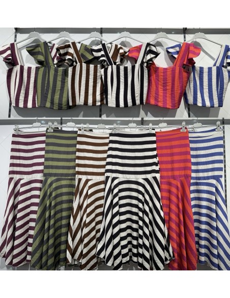 Conjunto rayas bicolor de top y falda corte