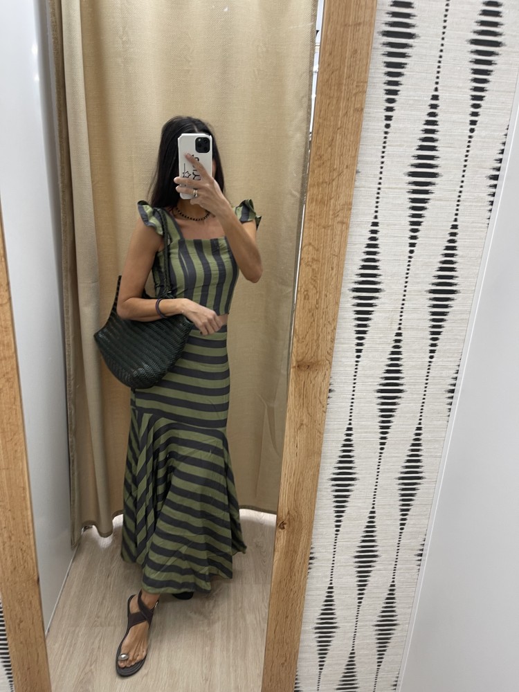 Conjunto rayas bicolor de top y falda corte