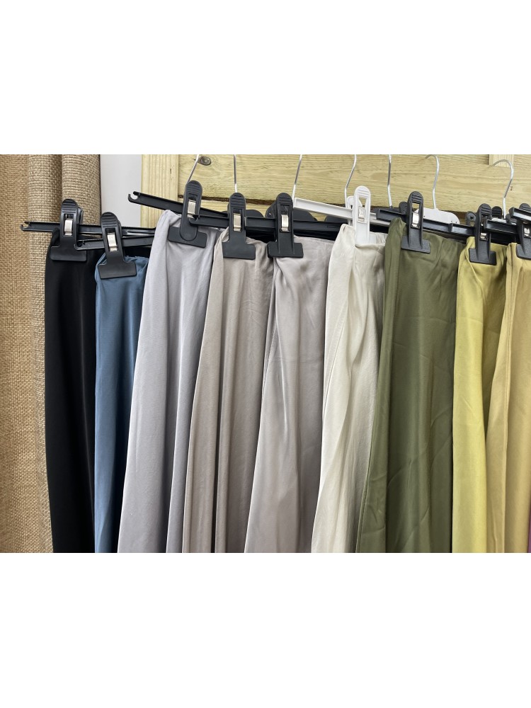 Falda midi de saten Celia