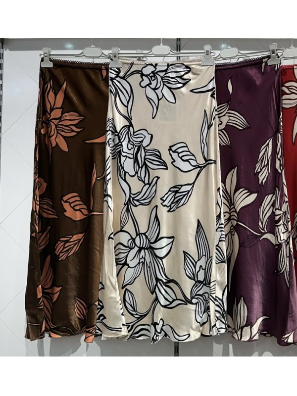 Bomber saten botones estampado flores con bordes de punto 2