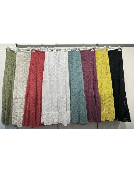 Falda larga de encaje