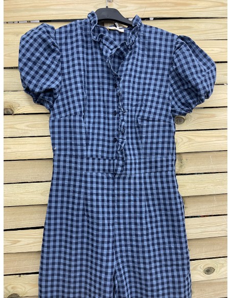 Mono vichy de manga corta con volantito en cuello