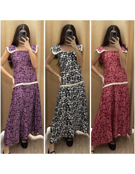 Vestido largo estampado con flequitos en sisa y cadera