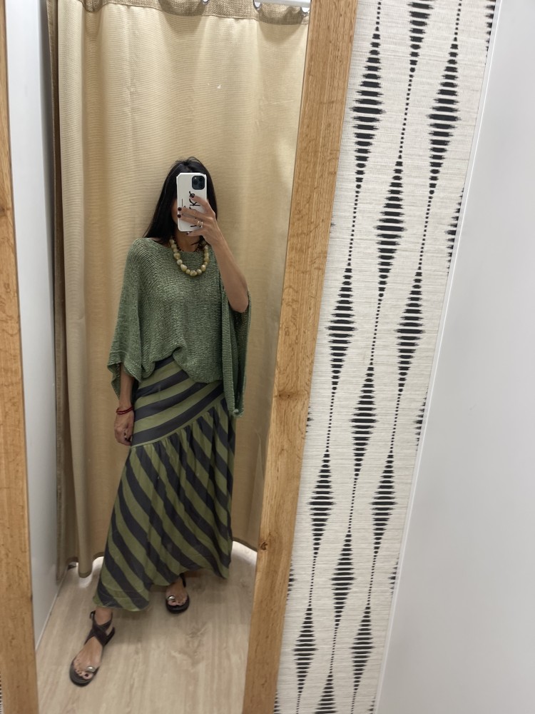 Falda bicolor de rayas diagonales