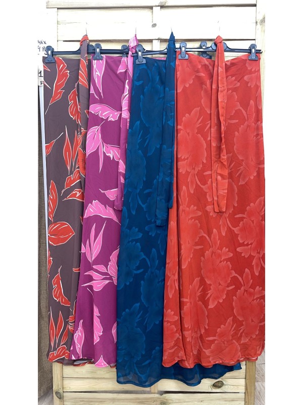 Vestido palabra de gasa con lazo estampado hojas