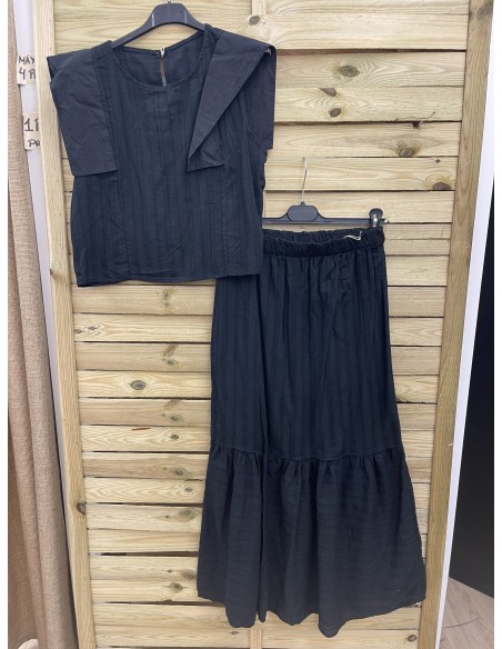 Conjunto cenefa lisa de top capita en  hombro falda midi