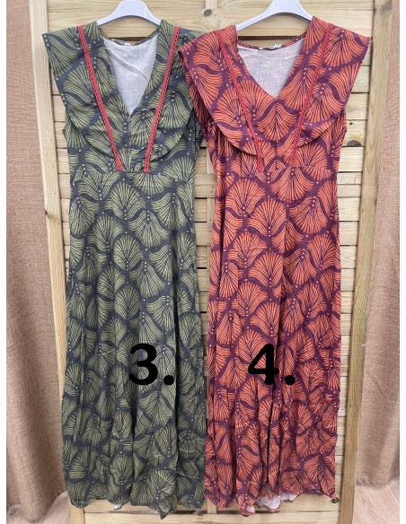 Vestido estampado detalle puntillita en escote