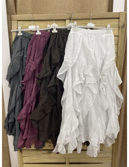 Falda larga volantes en diagonal