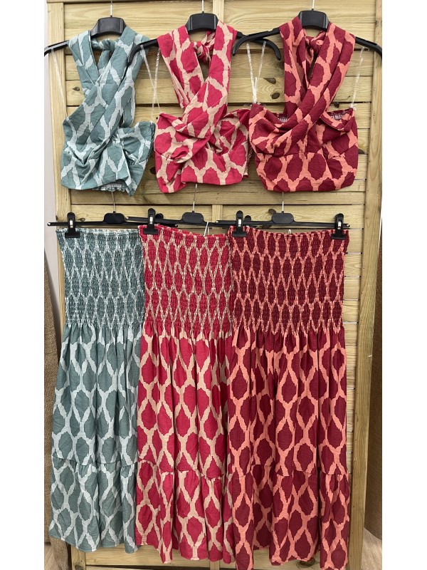 Conjunto rombos de top cruzado y falda cintura fruncida 2