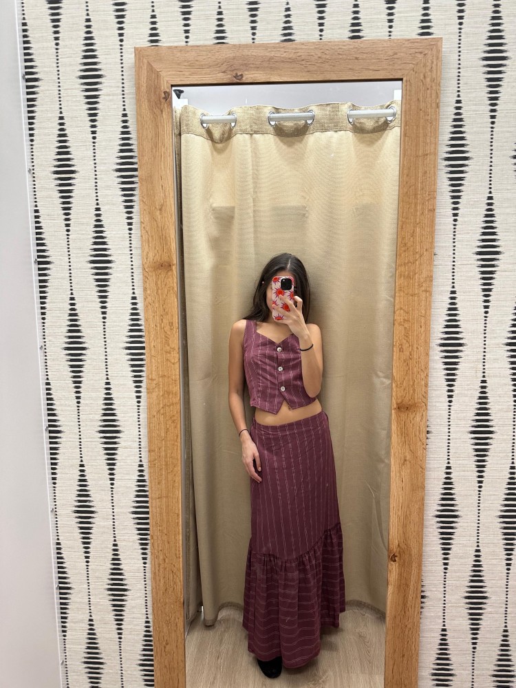 Falda Carla rayas volante en bajo