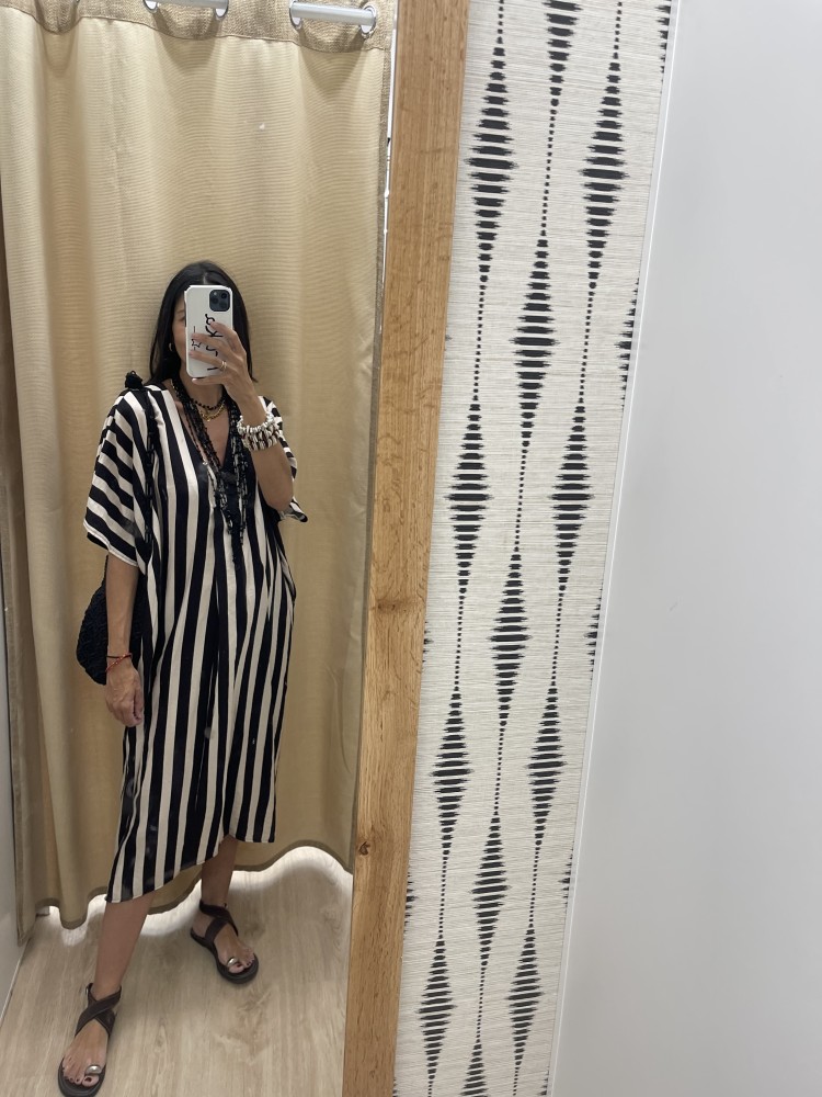 Vestido túnica de rayas verticales