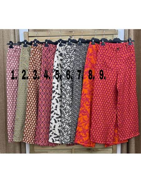 Pantalon culotte estampado con bolsillos delanteros