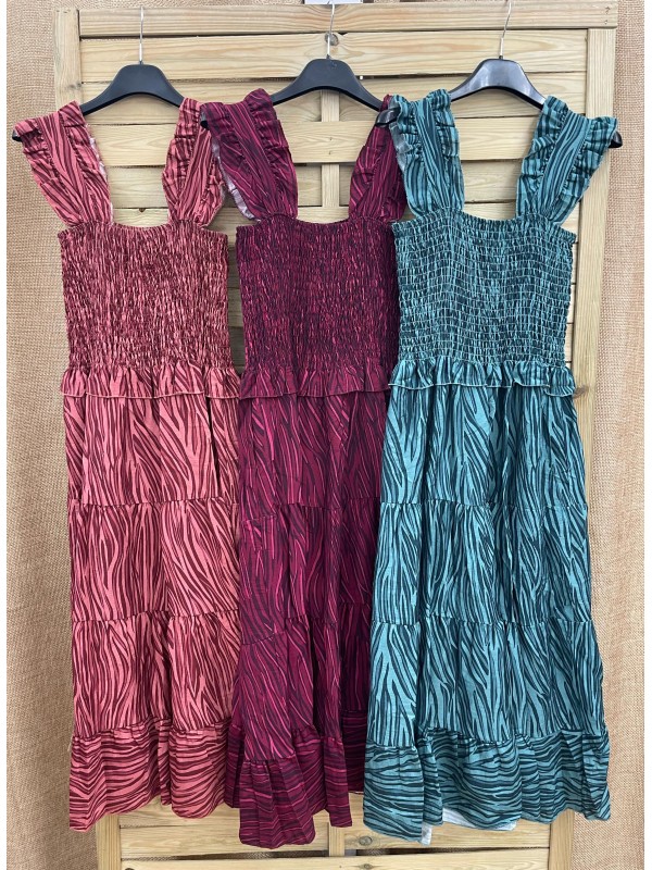 Vestido print pecho fruncido con volantito