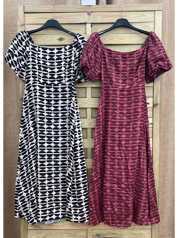 Vestido estampado evasé con manga corto abullonada