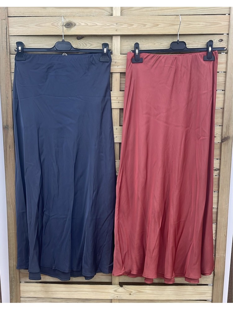 Falda midi de saten Celia