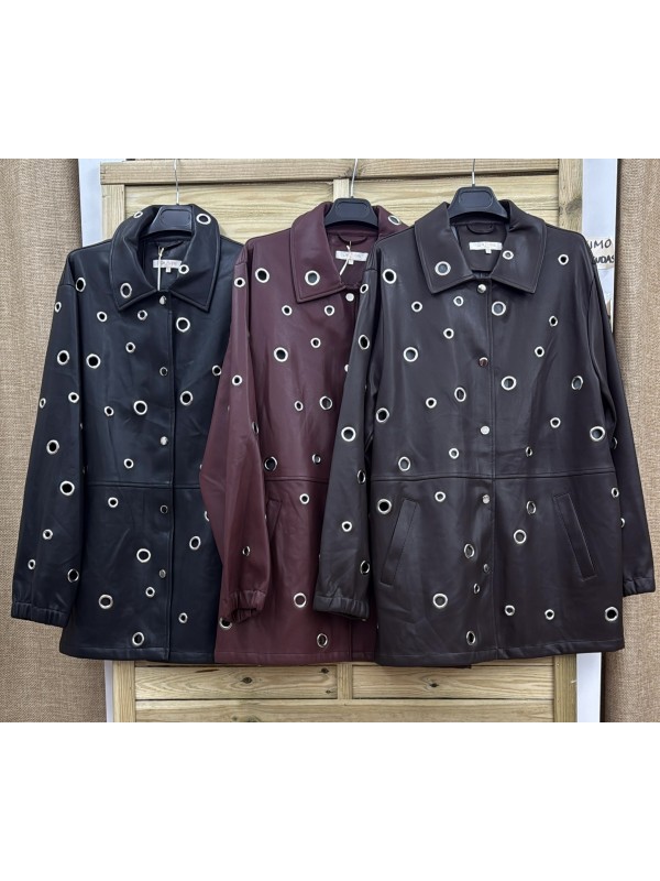 Chaqueta midi polipiel arandelas