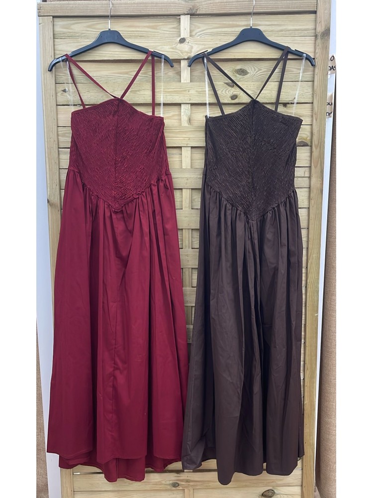 Vestido cuerpo fruncido en pico