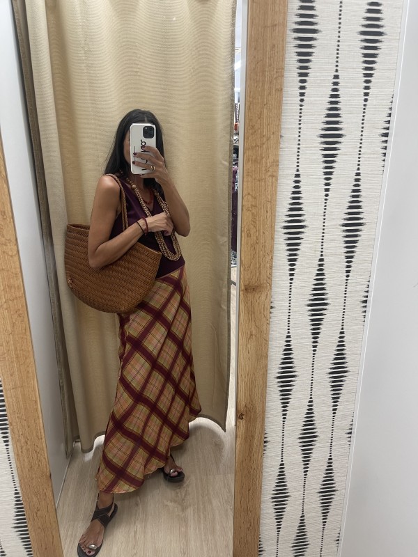 Falda evasé fina de rombos con colores