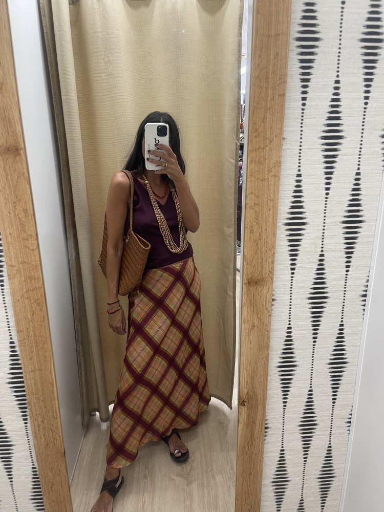 Falda evasé fina de rombos con colores