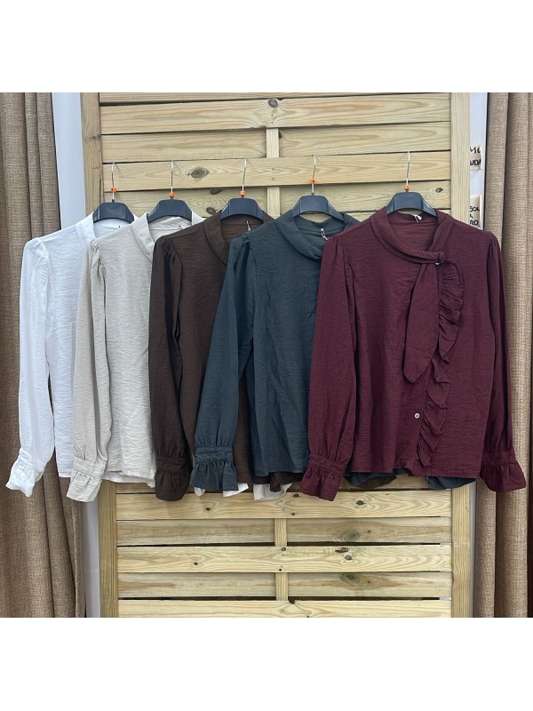Camisa básica con volante vertical y nudo en cuello
