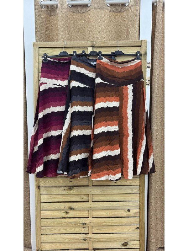 Falda midi rayas difuminadas con abertura delantera