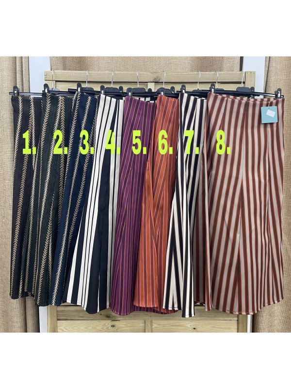 Falda midi evase estampada