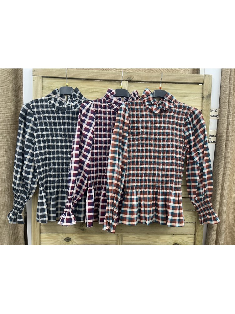 Falda Alejandra de cuadros con corte en cadera