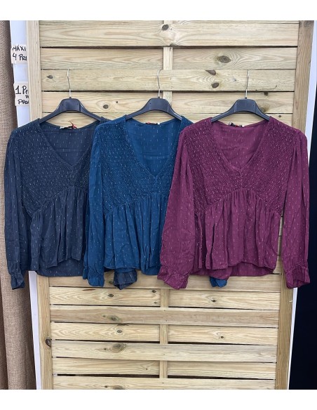 Camisa pico pecho fruncido hilitos plata