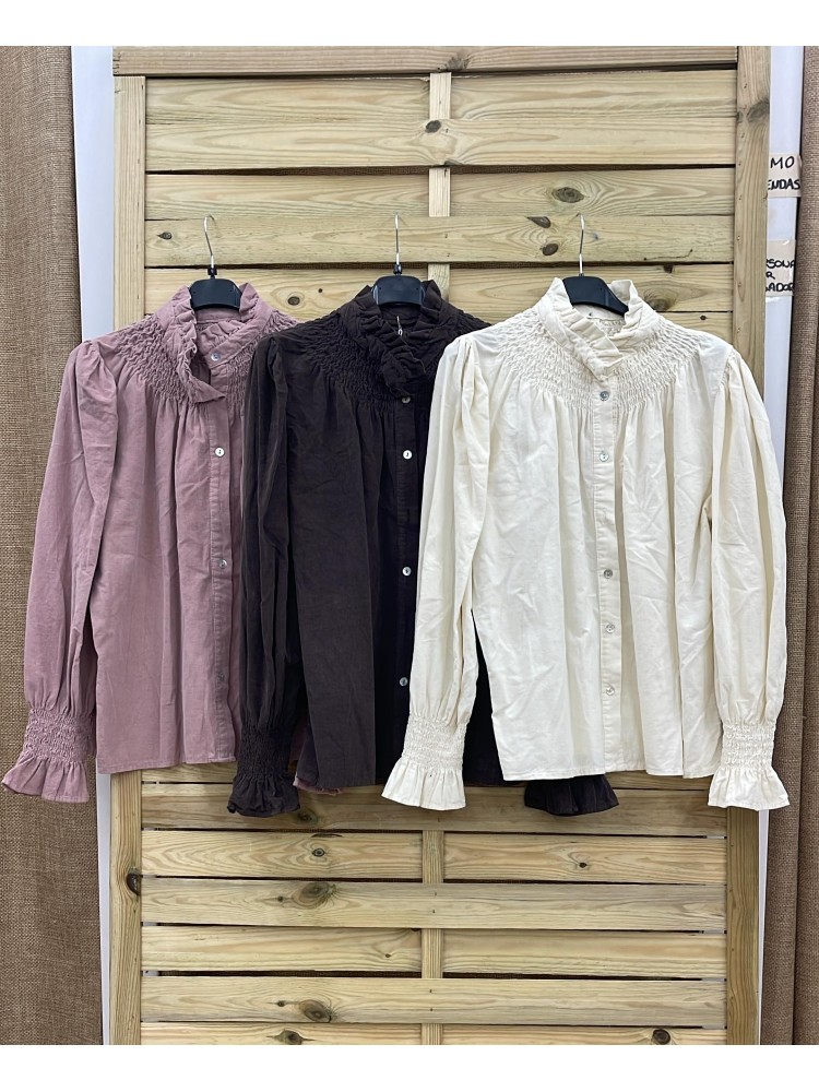 Falda micropana con vivos verticales