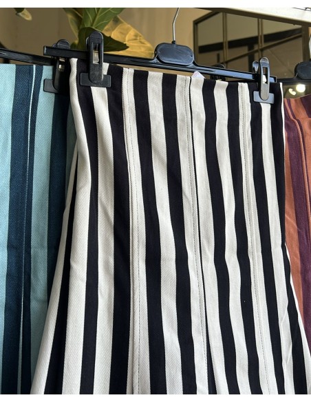 Falsa evasé bicolor raya fina bicolor