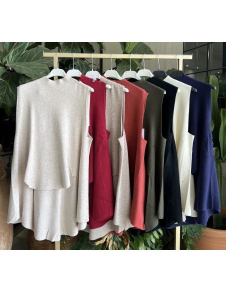 Chaleco largo cerrado asimétrico