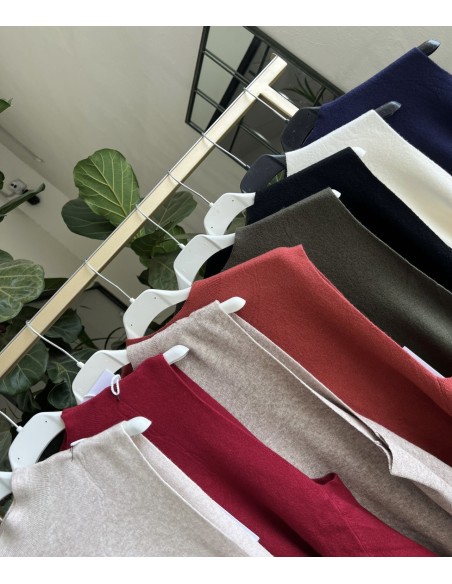 Chaleco largo cerrado asimétrico