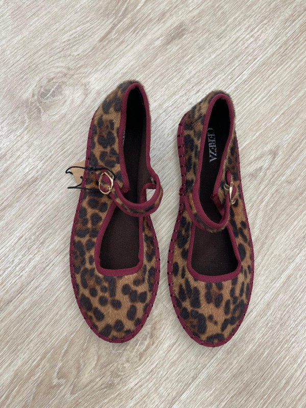 Bailarinas de leopardo con borde burdeos