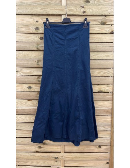 Falda evasé efecto vaquero