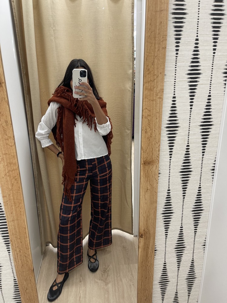 Capa de lana reversible