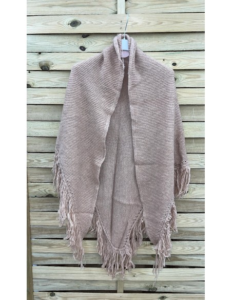 Poncho de flecos