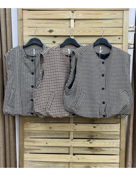 Chaleco pata de gallo Jara