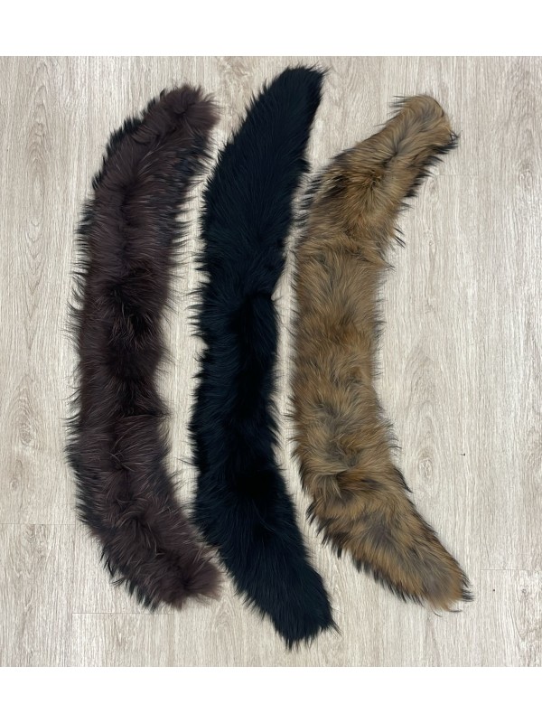 Cuello largo de pelo natural con pinza